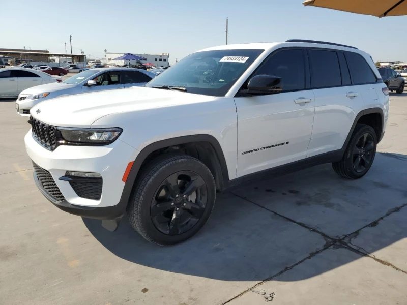 Jeep Grand cherokee LIMITED Distronic* KeylessGO* CarPlay* Digital* , снимка 2 - Автомобили и джипове - 49210135