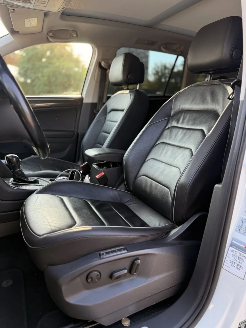 VW Tiguan 2.0tdi DSG     , снимка 2 - Автомобили и джипове - 51752613