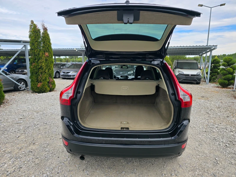 Volvo XC60 2.4 D АВТОМАТИК !! РЕАЛНИ КМ !!, снимка 16 - Автомобили и джипове - 51939774