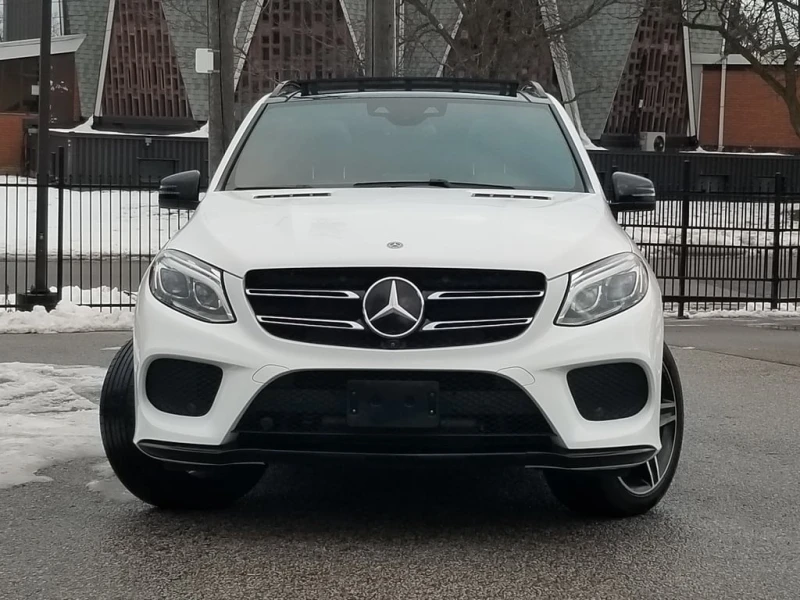 Mercedes-Benz GLE 400 * AMG/NIGHT PKG* DISTRONIC* NAV* 360 CAMERA* LED *, снимка 2 - Автомобили и джипове - 52928013