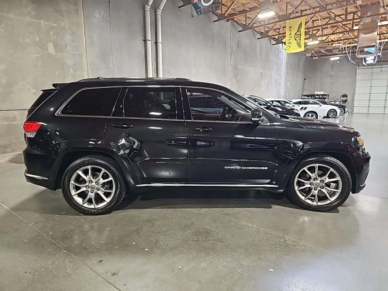 Jeep Grand cherokee, снимка 4 - Автомобили и джипове - 53058647