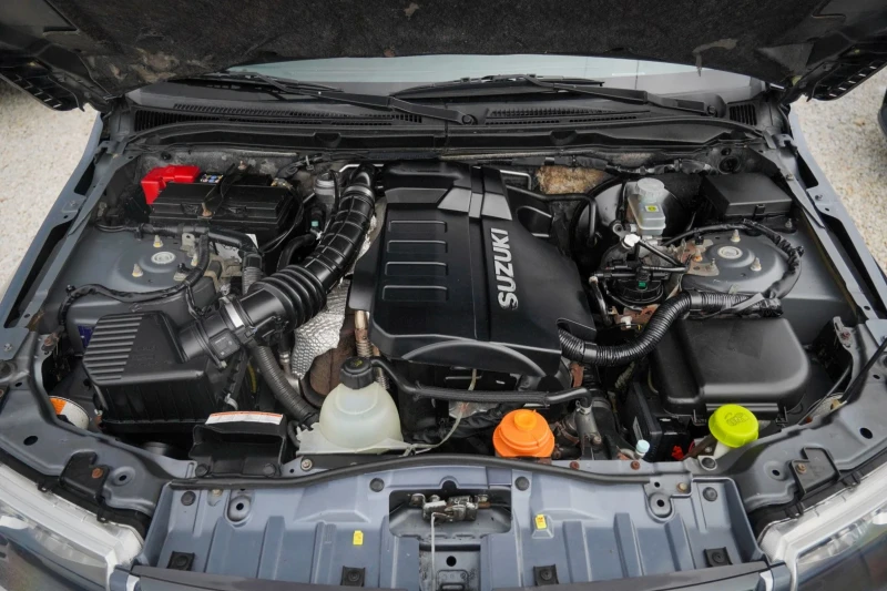 Suzuki Vitara 1.9DDIS ПОДГРЕВ КОЖА ЛИЗИНГ, снимка 12 - Автомобили и джипове - 53442138