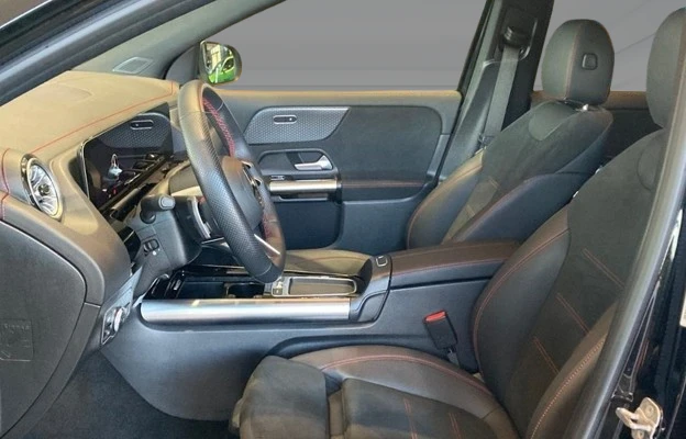 Mercedes-Benz EQA 300 4Matic = AMG Line = Advanced Гаранция, снимка 6 - Автомобили и джипове - 53036231