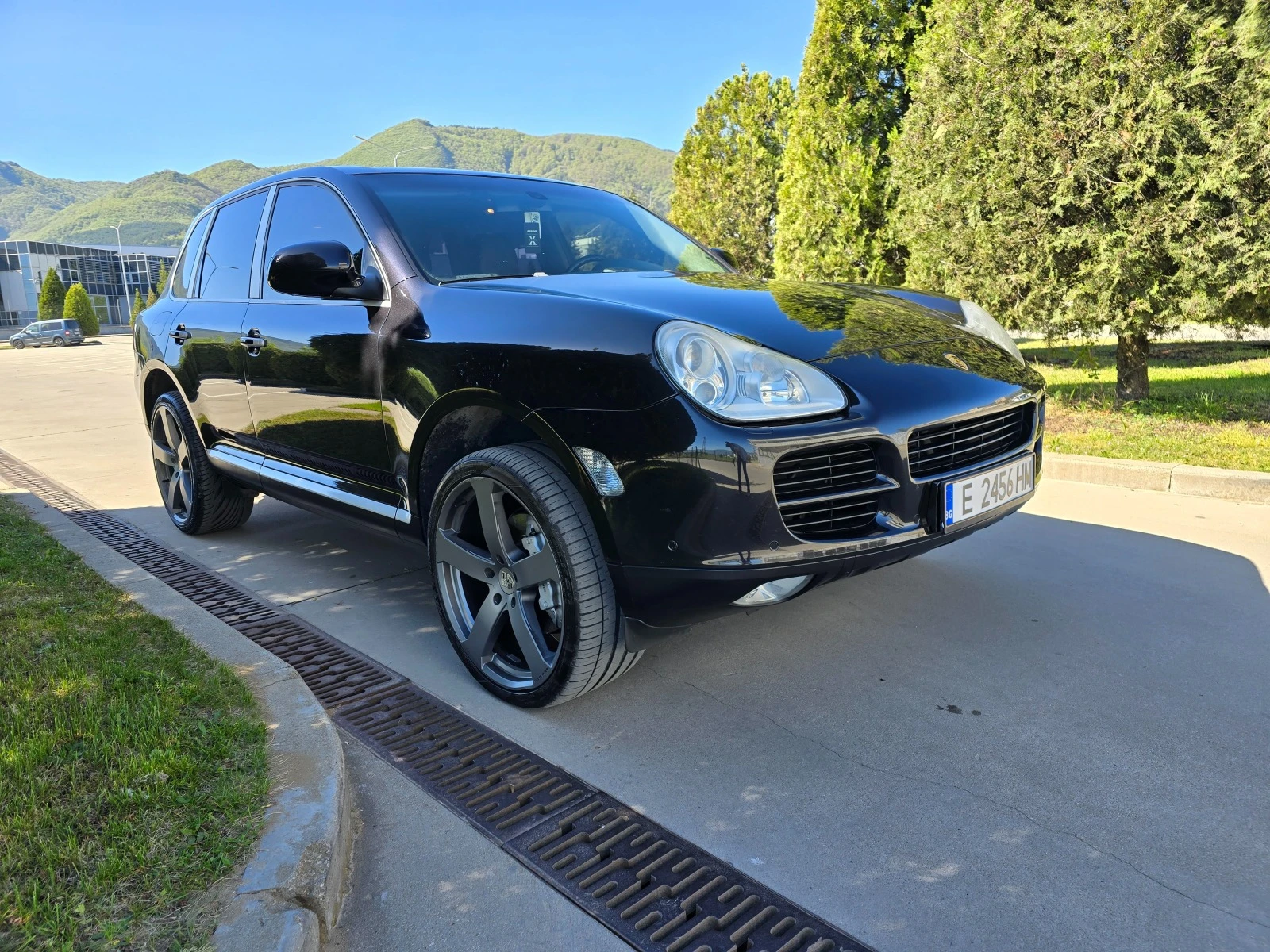 Porsche Cayenne - [1] 