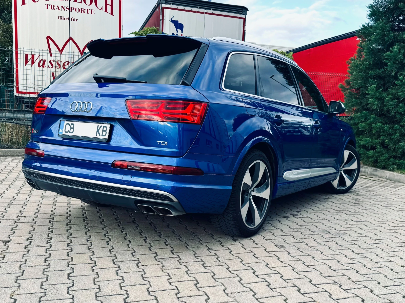 Audi SQ7 6+ 1 / Лизинг - изображение 6