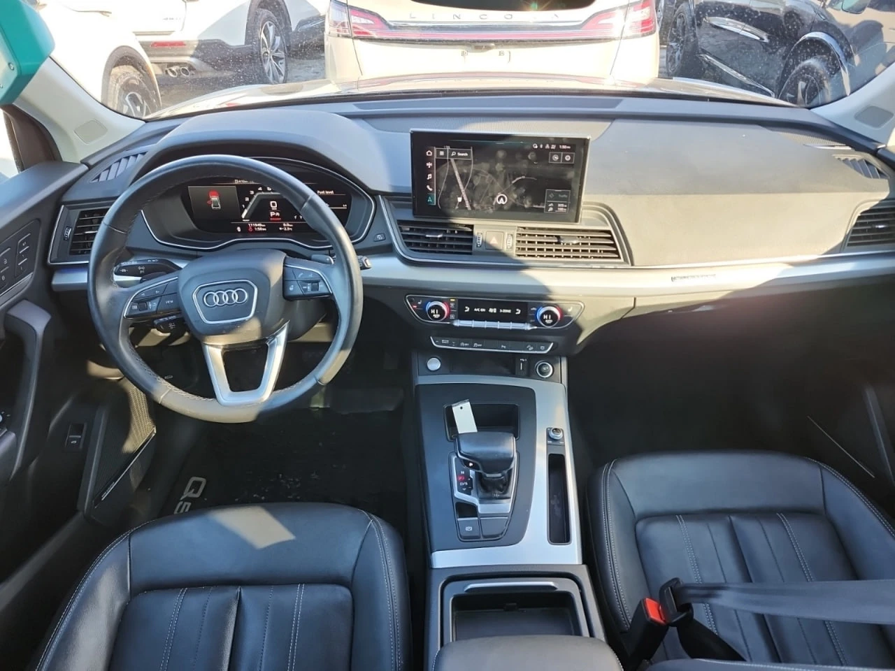 Audi Q5 * АВТО КРЕДИТ* ЦЕНА ДО БГ * Сервизна история *  - изображение 6