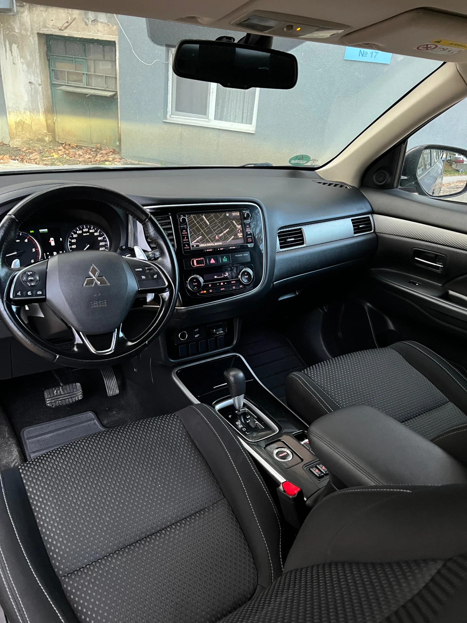 Mitsubishi Outlander, снимка 7 - Автомобили и джипове - 55277238