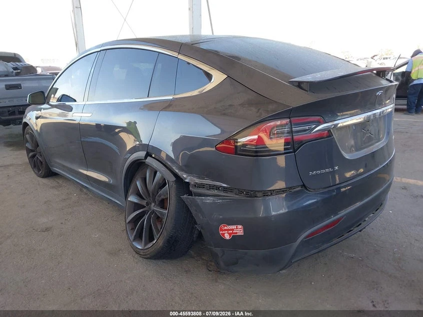 Tesla Model X 100D, снимка 3 - Автомобили и джипове - 55893514