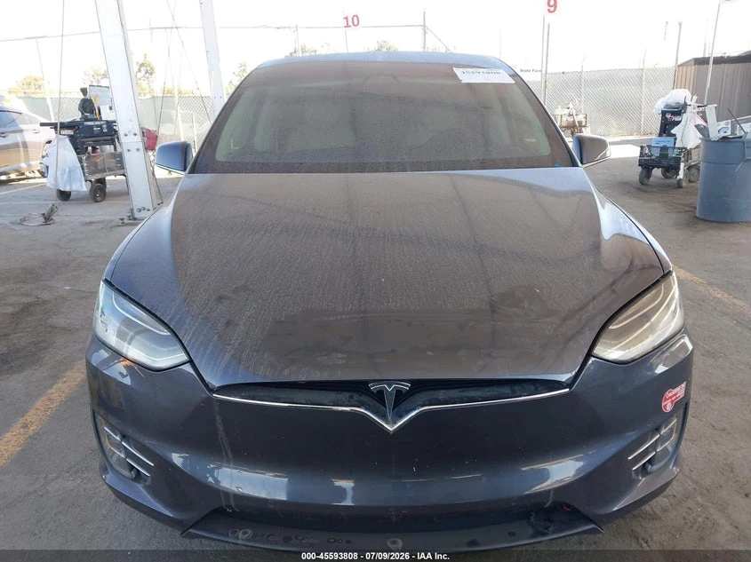 Tesla Model X 100D, снимка 12 - Автомобили и джипове - 55893514
