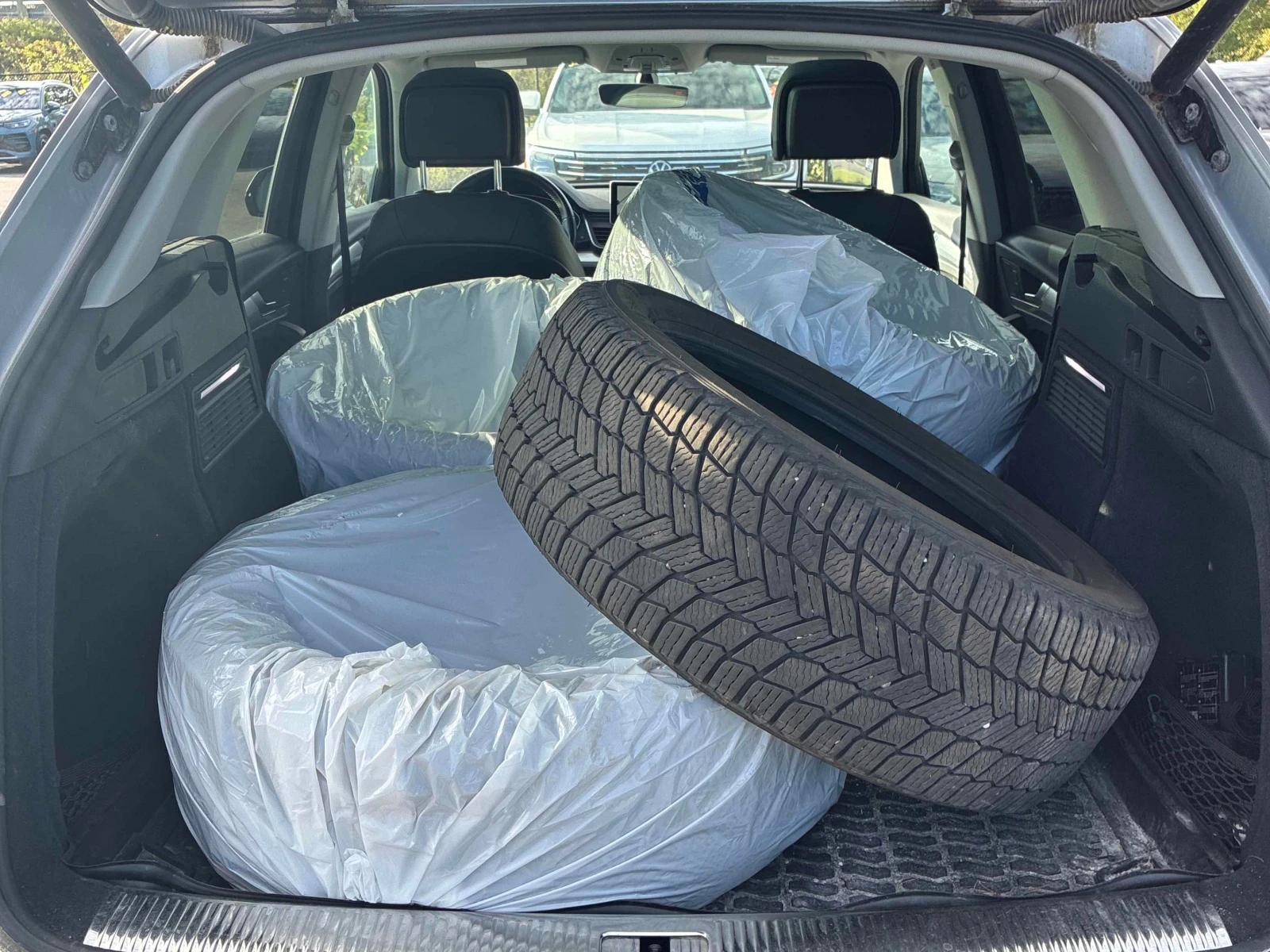 Audi Q5 * Progressiv * CARFAX * ОПЦИЯ ЗА ФИНАНСИРАНЕ, снимка 11 - Автомобили и джипове - 55932199