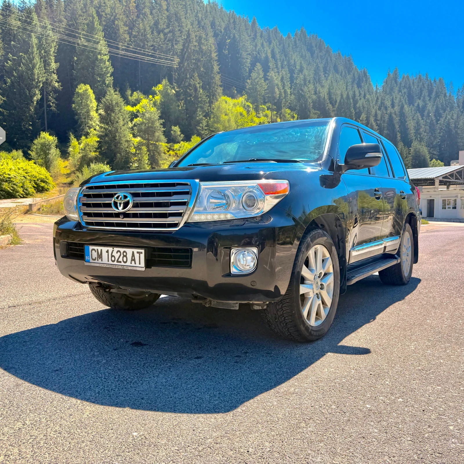 Toyota Land cruiser 200 V8