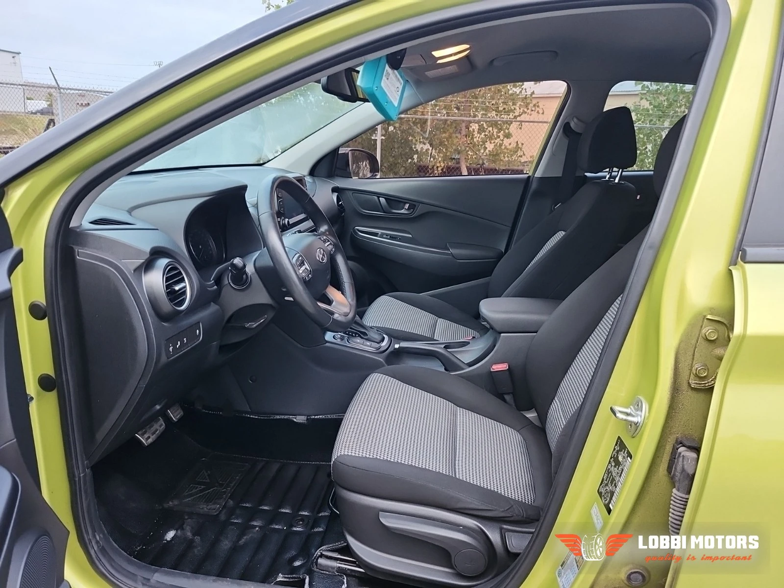 Hyundai Kona, снимка 3 - Автомобили и джипове - 56297519