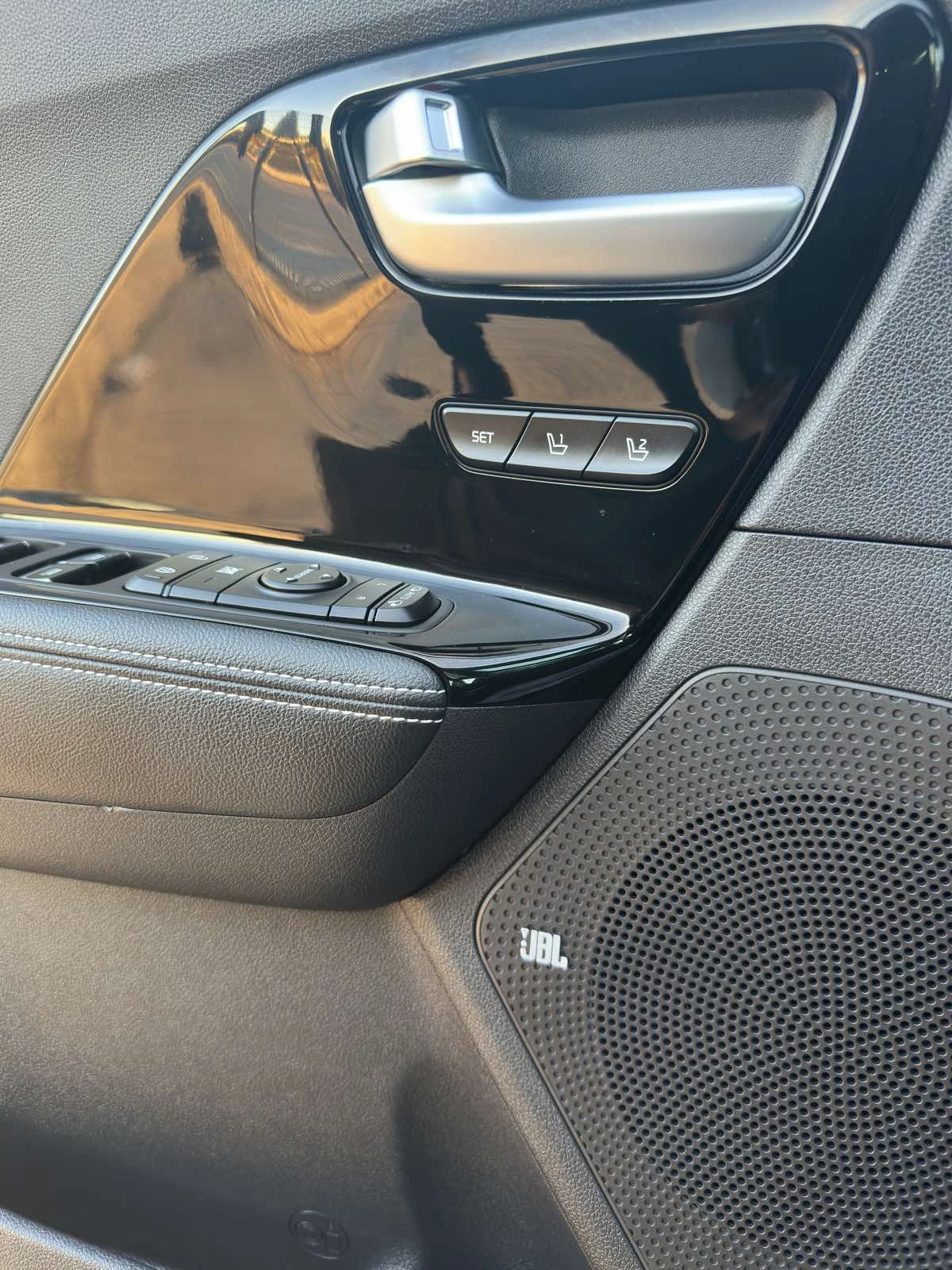Kia Niro 65KWh EXECUTIVE LINE/KIACONN/�����/JBL/���������� | Mobile.bg � ����������� 14
