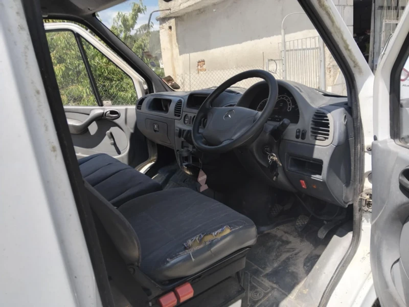 Mercedes-Benz Sprinter 311, снимка 6 - Бусове и автобуси - 51489090