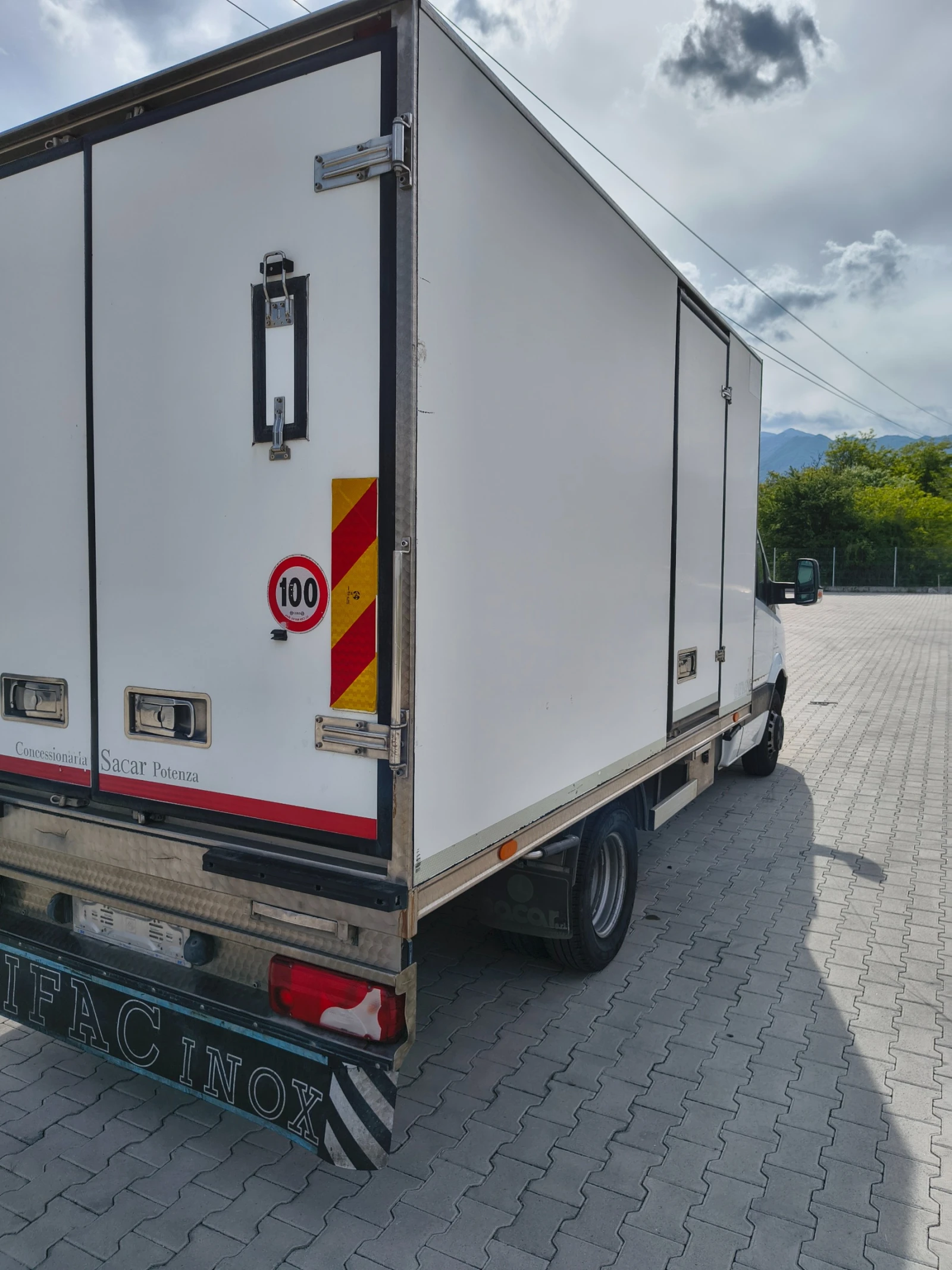 Mercedes-Benz Sprinter 513  - изображение 5