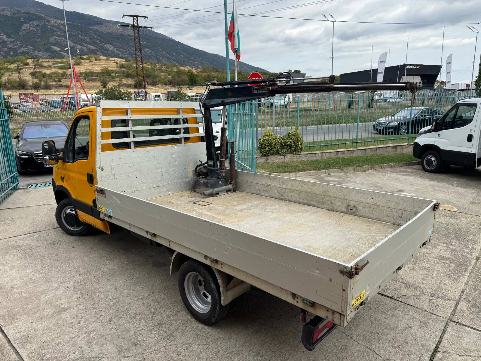 Iveco Daily 35C18* 3.0 HPI* кран HIAB 1.830 kg - изображение 5