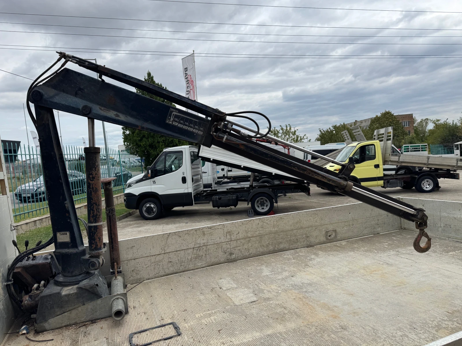 Iveco Daily 35C18* 3.0 HPI* кран HIAB 1.830 kg - изображение 8