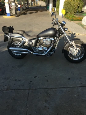  Suzuki Marauder