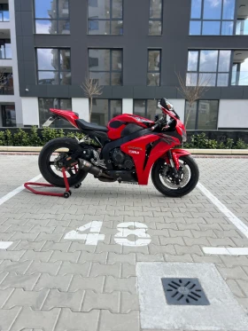����� �� �������� �� Honda Cbr 1000rr