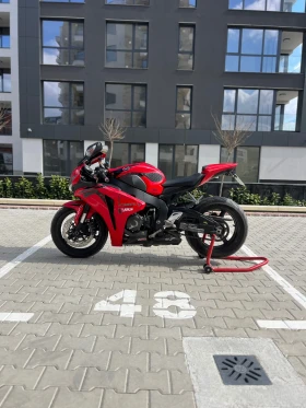 ����� �� �������� �� Honda Cbr 1000rr