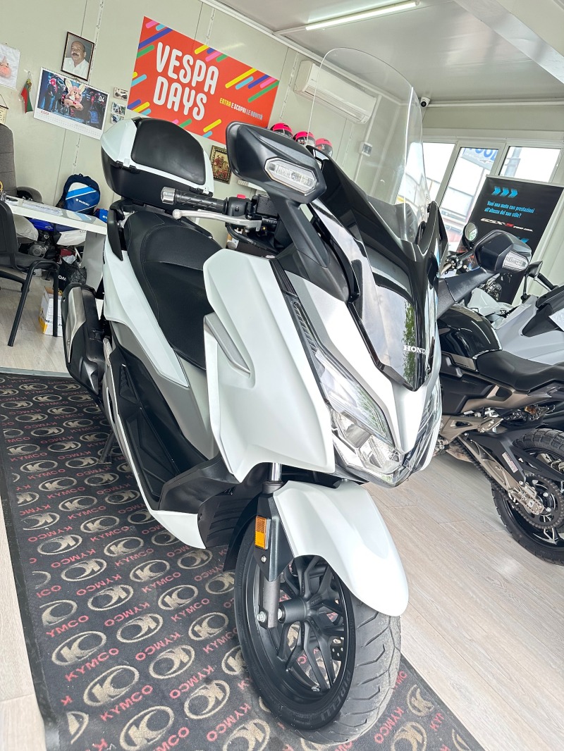 Honda Forza 300i ABS, LED, TC 2019г., снимка 6 - Мотоциклети и мототехника - 40899558