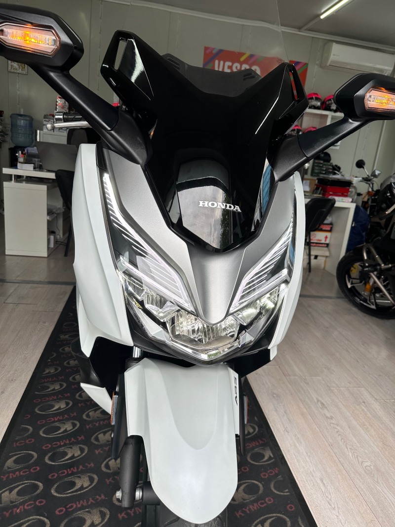 Honda Forza 300i ABS, LED, TC 2019г., снимка 1 - Мотоциклети и мототехника - 40899558