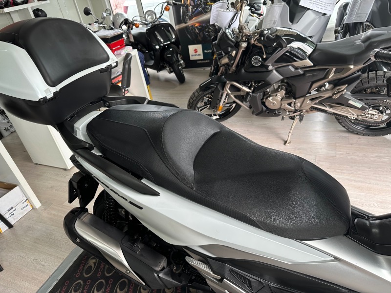Honda Forza 300i ABS, LED, TC 2019г., снимка 13 - Мотоциклети и мототехника - 40899558