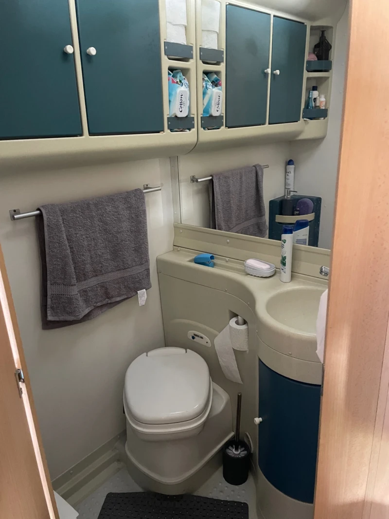 Кемпер Fiat Dukato, снимка 16 - Каравани и кемпери - 52979244