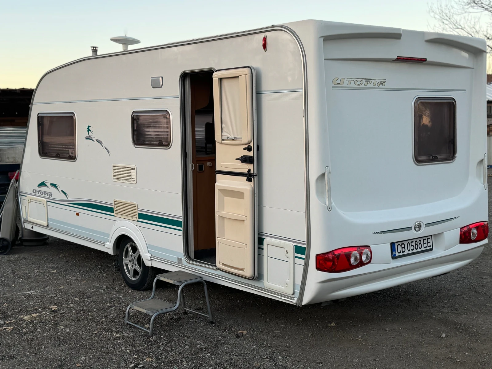 Каравана Swift UTOPIA 530 регистрирана - изображение 4