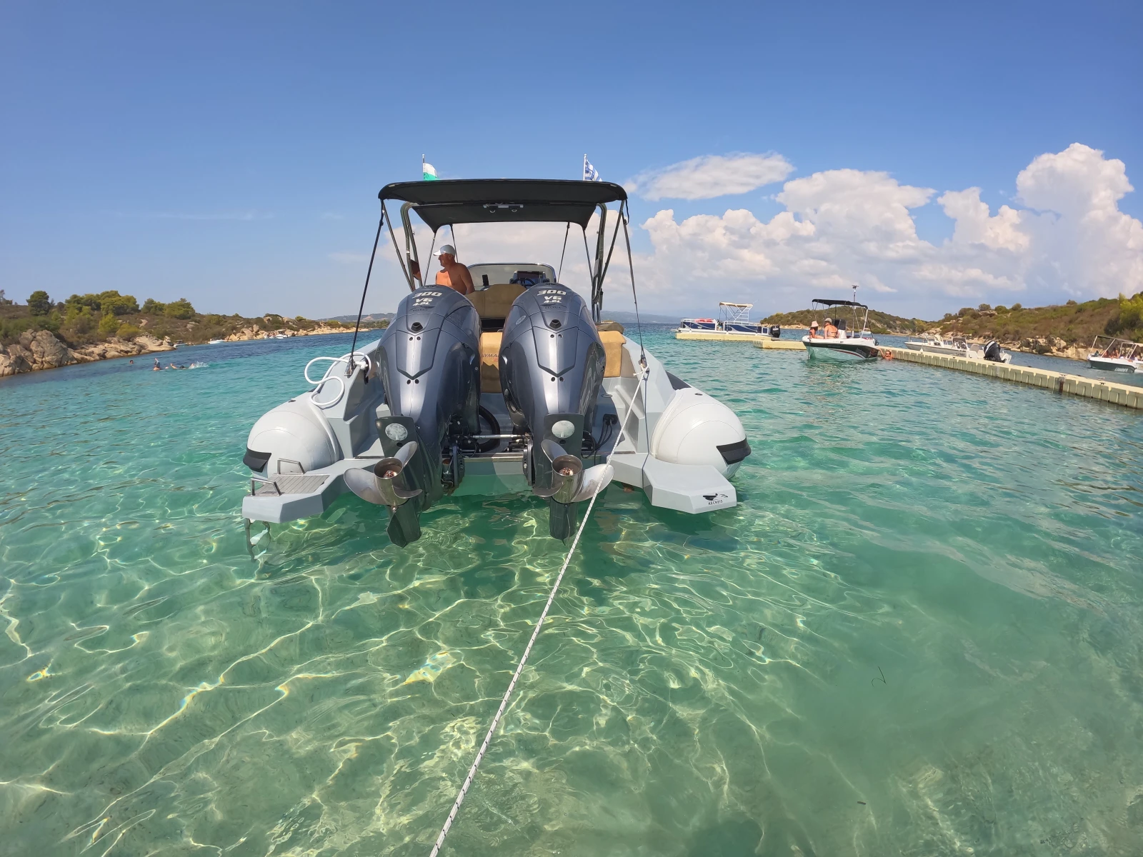 Надуваема лодка Ranieri Cayman 28 Executive Trofeo - изображение 8