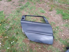 Врата задна дясна Пежо 206SW черна