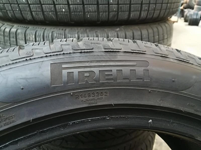 Гуми Зимни 255/45R20, снимка 5 - Гуми и джанти - 23625455