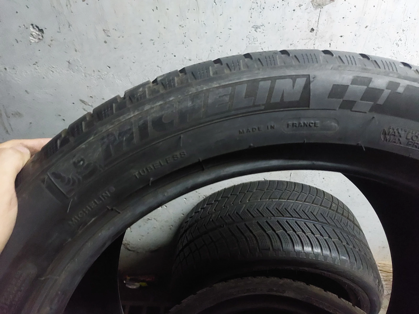  285/40R19 | Mobile.bg   5