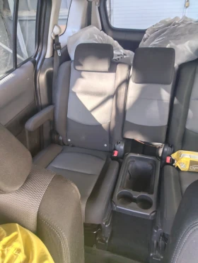 Mazda 5, снимка 14