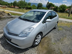 Toyota Prius 1.5Hybrid 161000км!