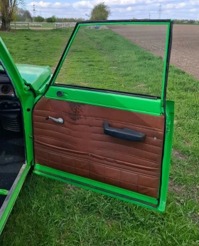 Wartburg 353 Tourist  - 6150 € / 12028.35 лв. - 16870318 9