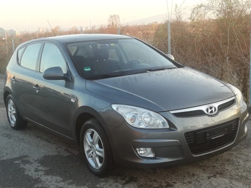 Hyundai I30 1.6i/126к.с/Швейцария , снимка 1 - Автомобили и джипове - 47052243