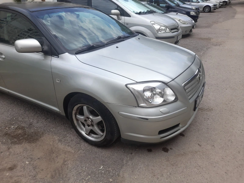 Toyota Avensis Т25, снимка 1 - Автомобили и джипове - 46165895