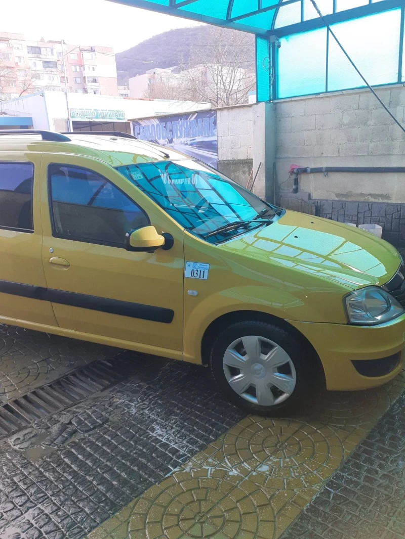 Dacia Logan, снимка 4 - Автомобили и джипове - 48357071