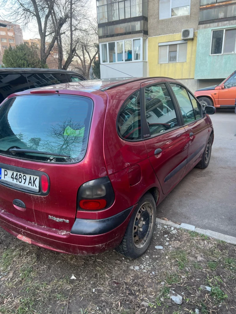 Renault Megane, снимка 8 - Автомобили и джипове - 48727139