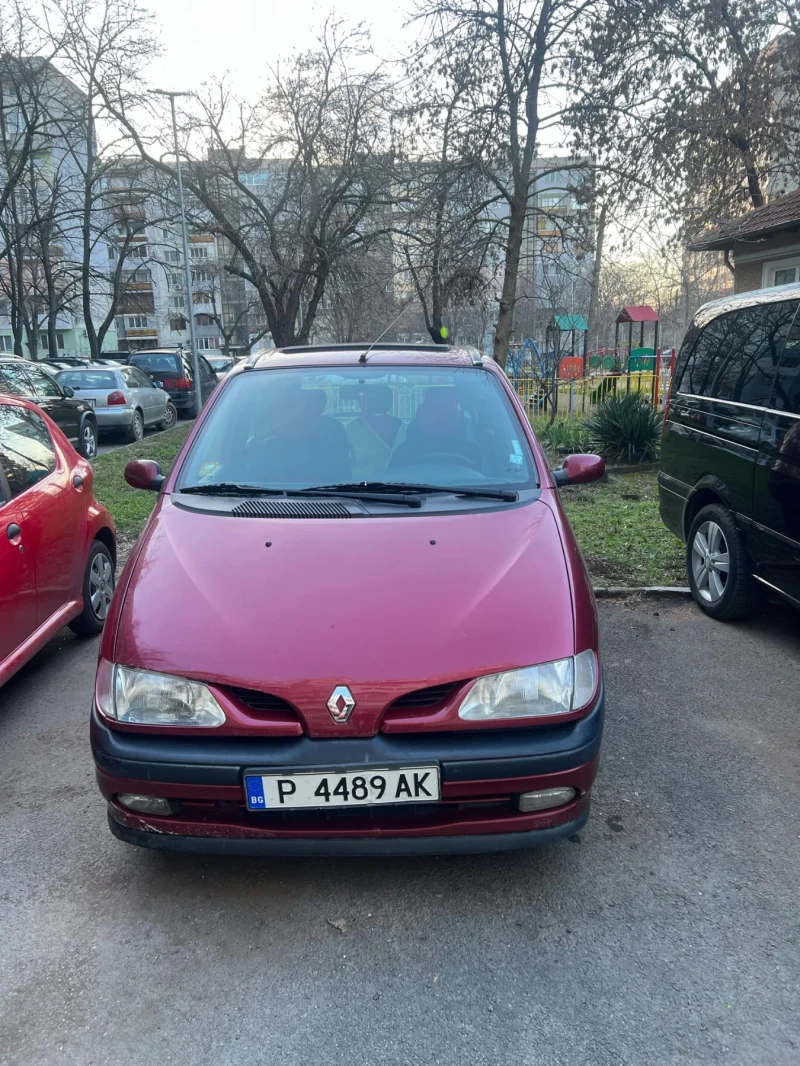 Renault Megane, снимка 1 - Автомобили и джипове - 48727139