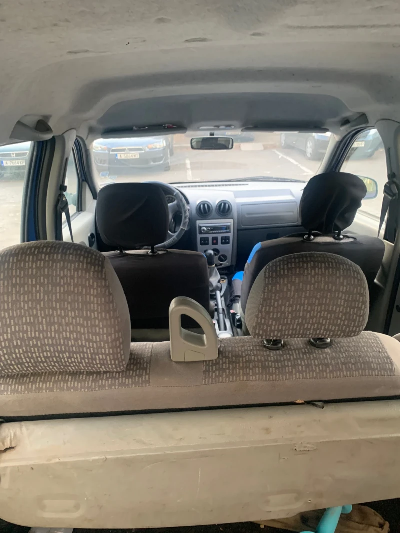 Dacia Logan, снимка 5 - Автомобили и джипове - 52409044