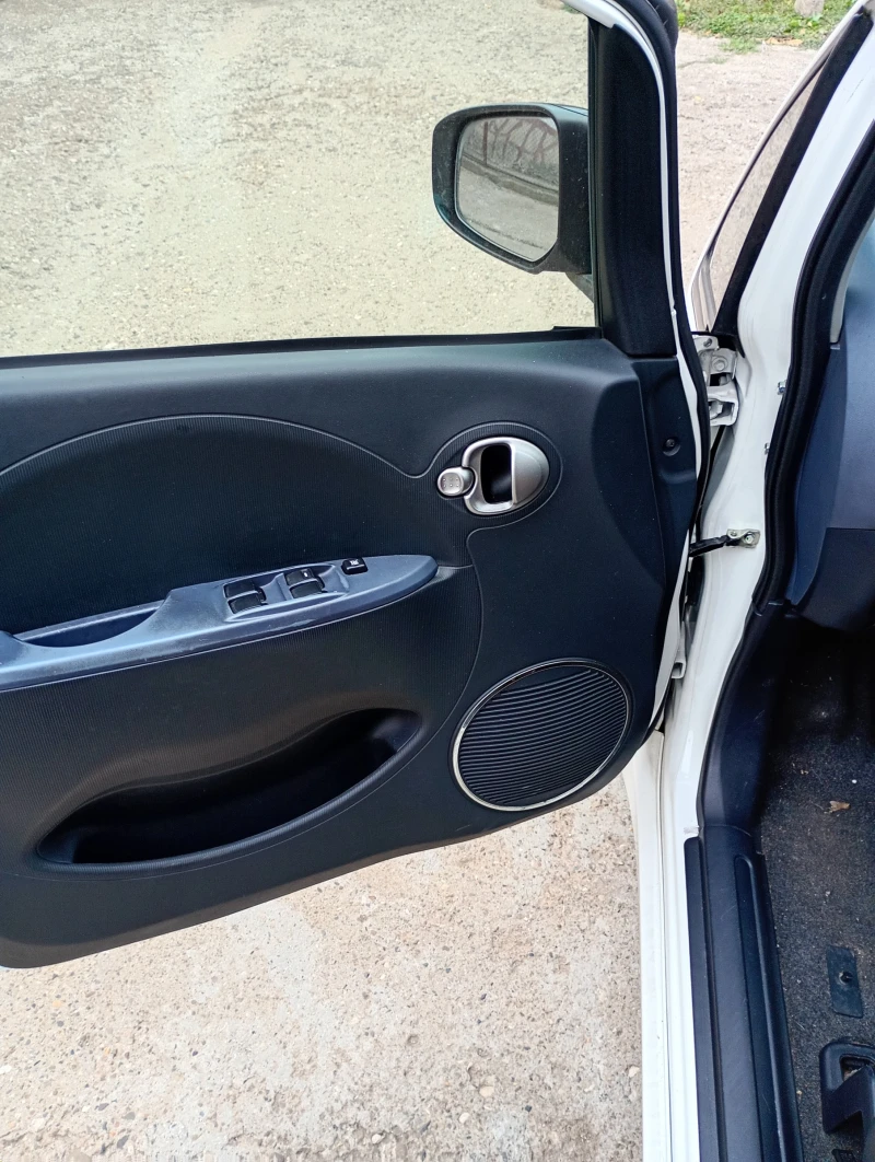 Peugeot iOn, снимка 4 - Автомобили и джипове - 52678132