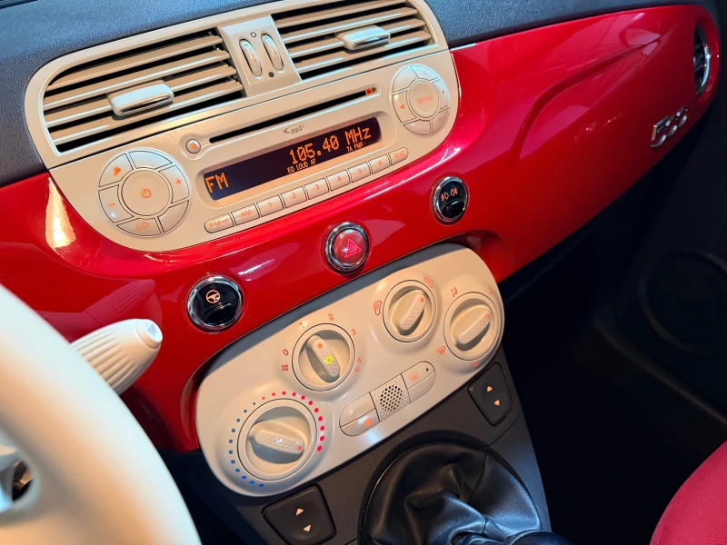 Fiat 500 1.3mJet* 95кс* Реални км!* 2 КЛЮЧА* , снимка 13 - Автомобили и джипове - 53599469