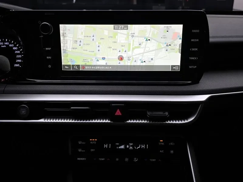 Kia K5 2.0, снимка 15 - Автомобили и джипове - 54263605