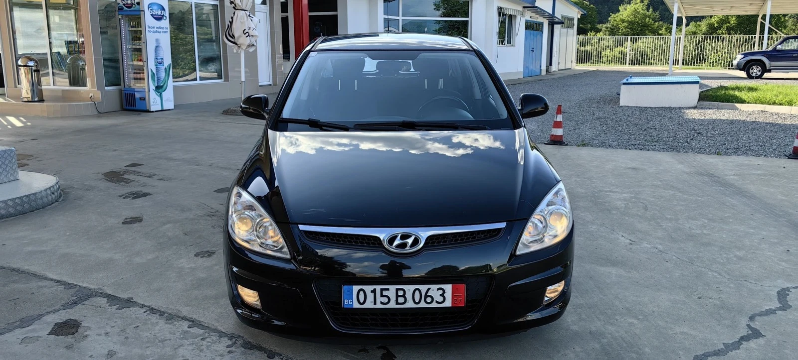 Hyundai I30 1.6CRDI 116 К. С ПЕРФЕКТНА - изображение 5