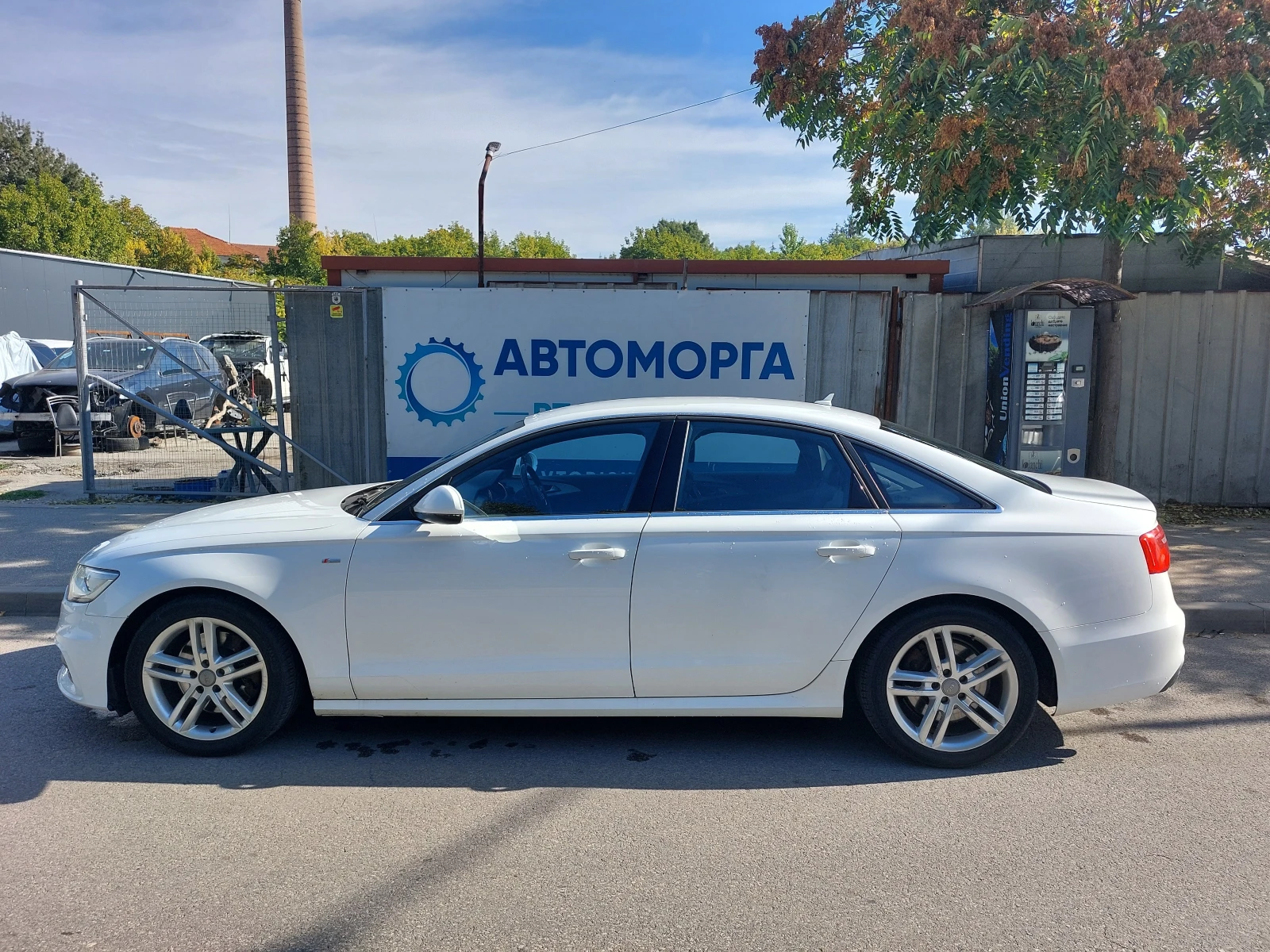 Audi A6 C7 3.0 TDI V6 245 к.с. Quattro S-Line S Tronic - изображение 4