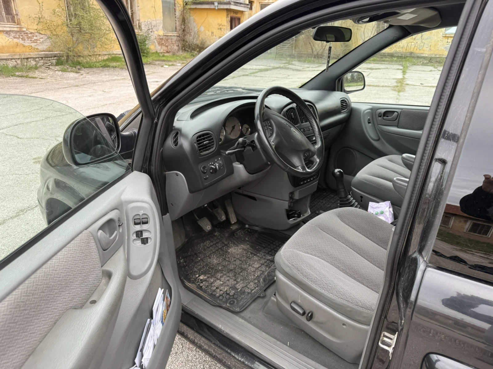 Chrysler Voyager 2.5 CRD - изображение 7
