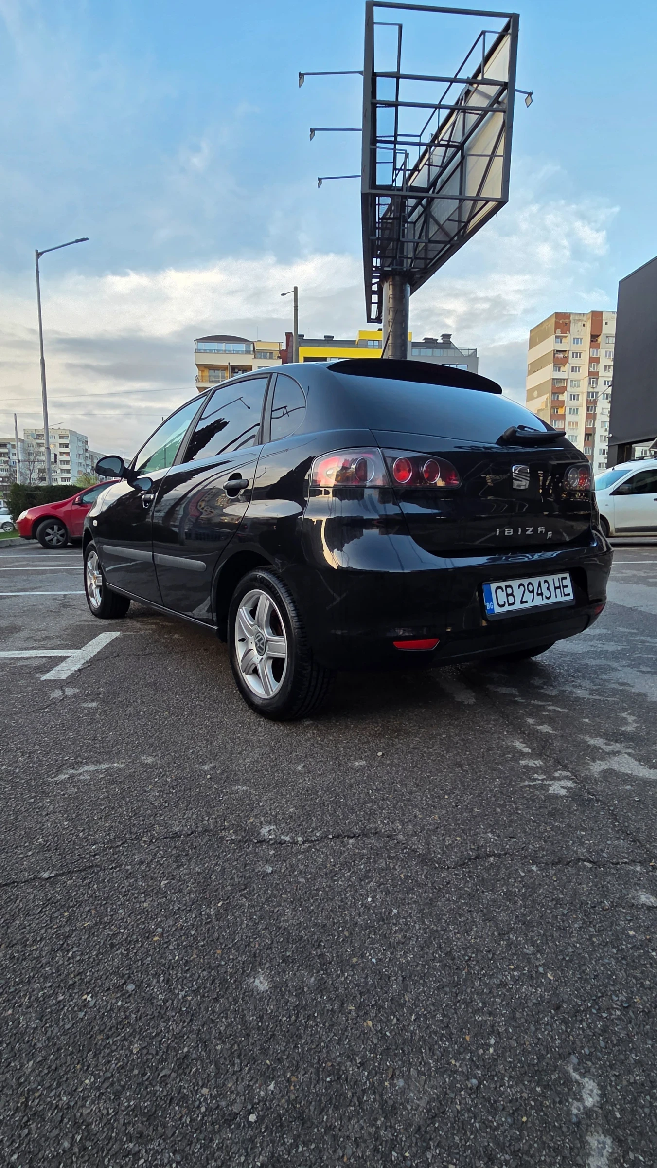 Seat Ibiza  - изображение 7