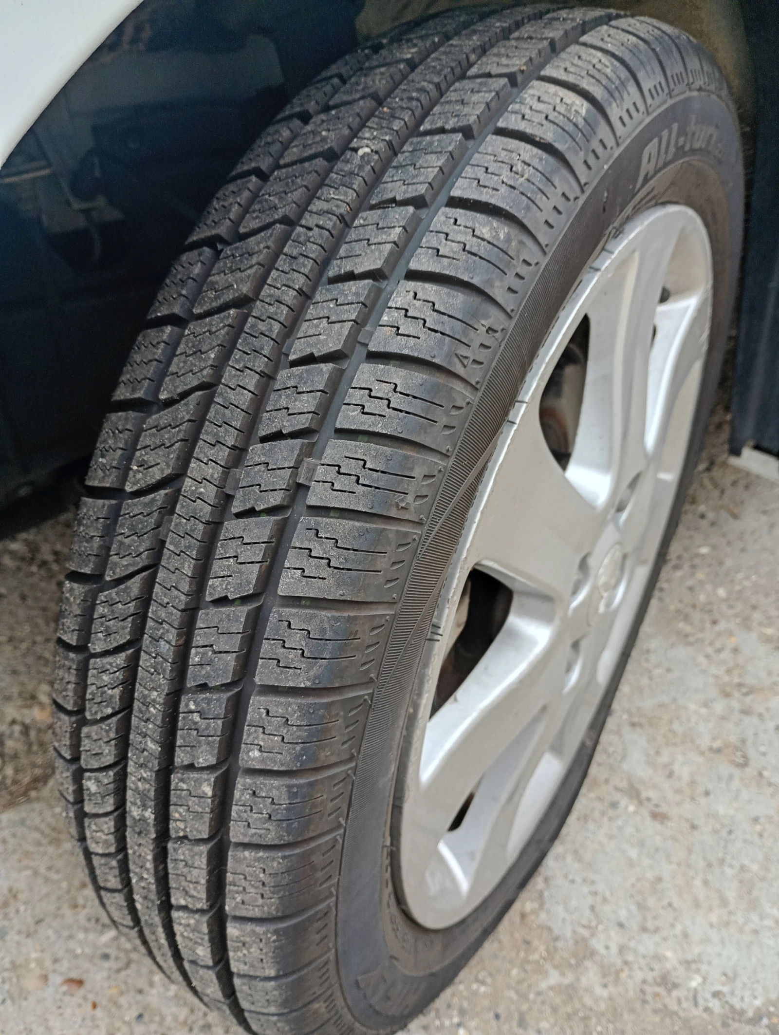 Peugeot iOn | Mobile.bg � ����������� 2